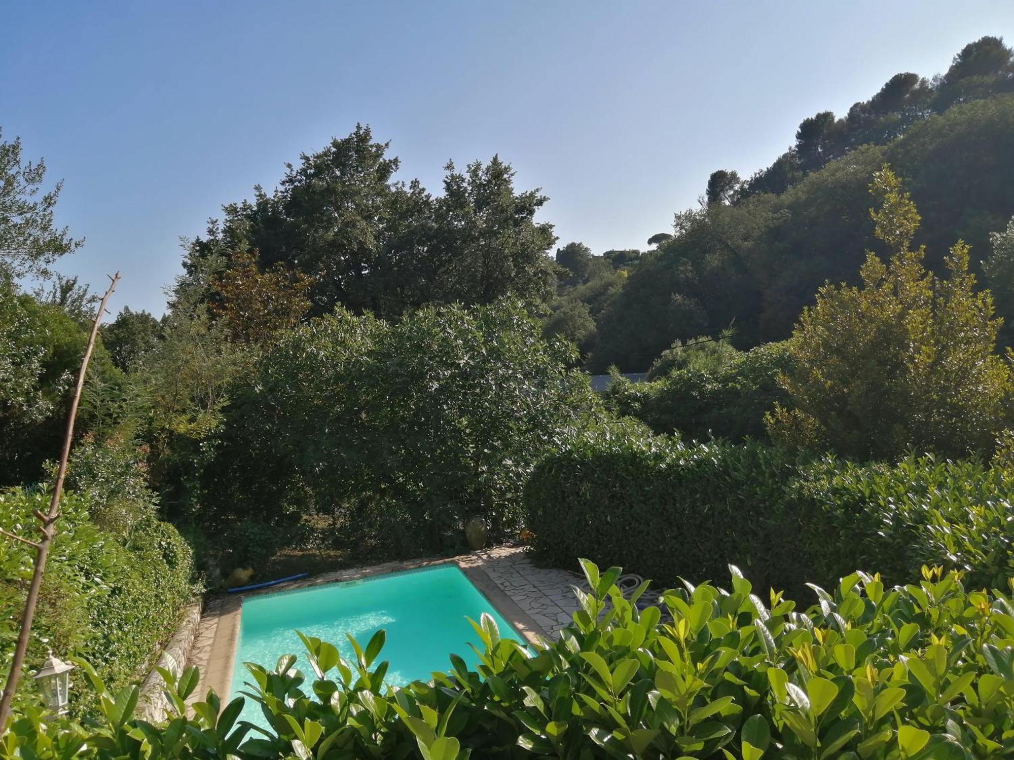 Hotel La Mhirabelle Saint-Paul-de-Vence Exteriér fotografie